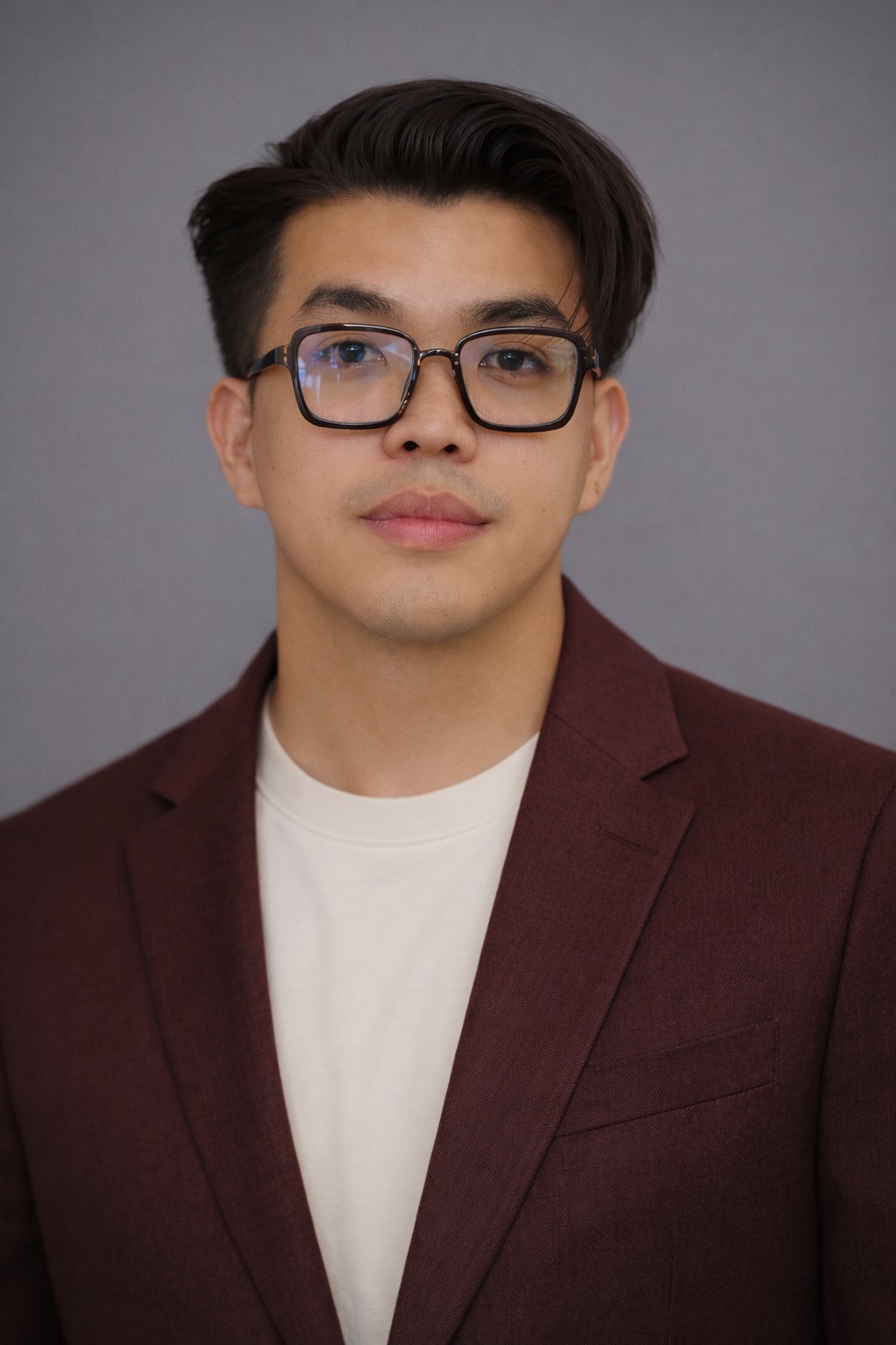 Drexter Sembreno headshot