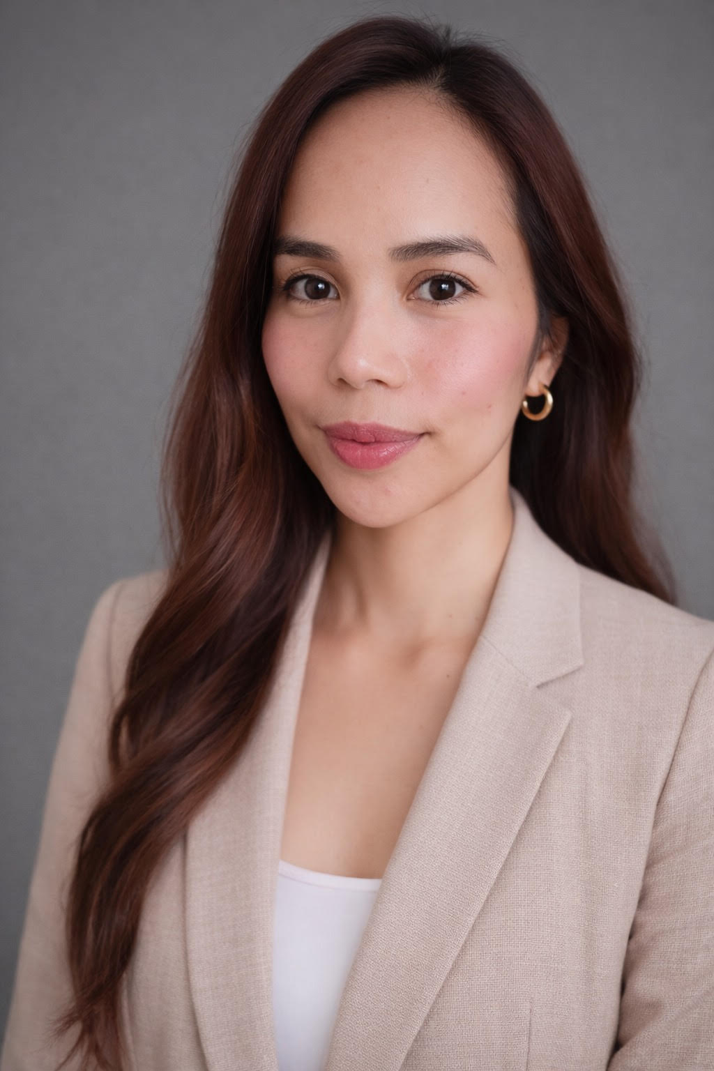 Susannie Tiempo headshot